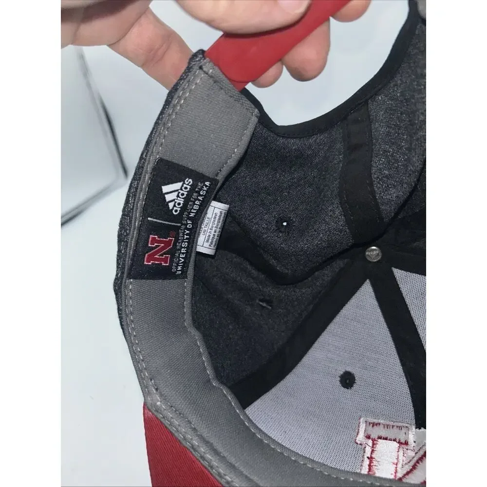 Nebraska Cornhuskers Snapback Hat Adidas Cap Gray Red Team Player Issue Gym Fit